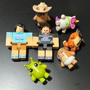 Pet Show | Roblox toys | Roblox figures bundle